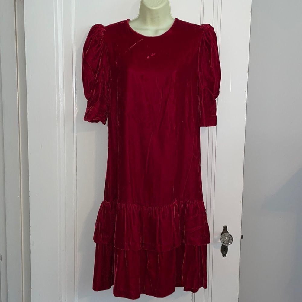 Vtg 80s Picture Me red crushed velvet drop waist puff‎ sleeved dress